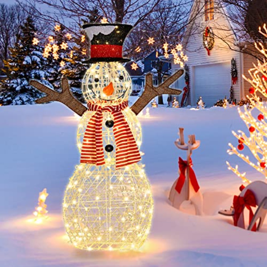 Decorazioni Natalizie da Ester - Christmas Lights Outdoor recensione e prezzo
