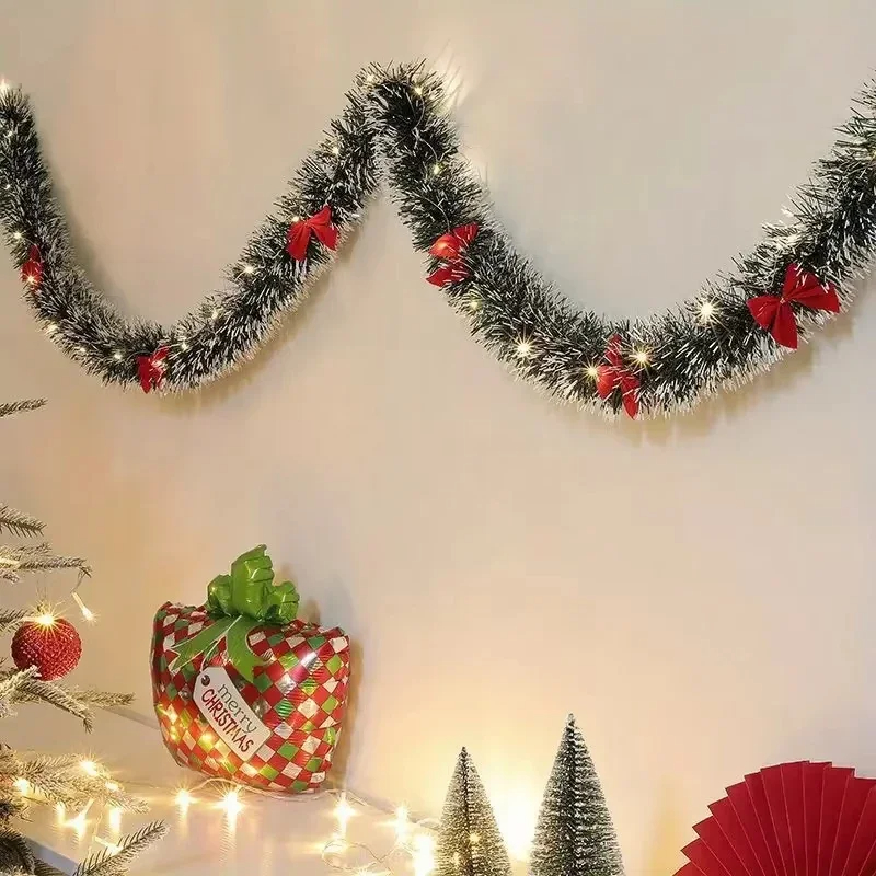 Ghirlanda Natalizia a LED da 2 - Tinsel Garland Decoration recensione e prezzo